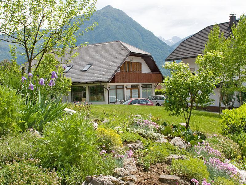 Apartments And Rooms Tajcr Bovec Exterior foto